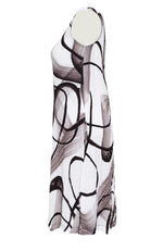 Abstract Poetry in Black & White”

Dress